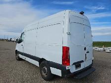 2020 Mercedes-Benz Sprinter - Photo 3