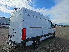 2020 Mercedes-Benz Sprinter - Photo 4