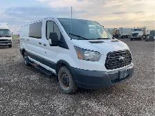 2017 Ford Transit - Photo 2