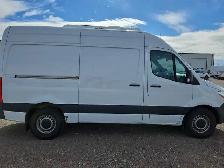 2021 Mercedes-Benz Sprinter - Photo 7