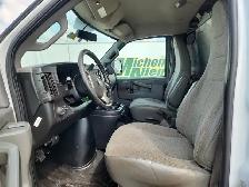 2019 Chevrolet Express - Photo 13