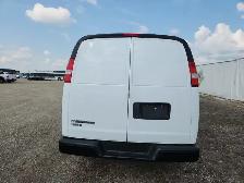 2019 Chevrolet Express - Photo 35