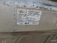 2010 Ford E-Series - Photo 16