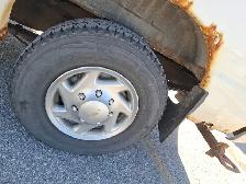 2010 Ford E-Series - Photo 21