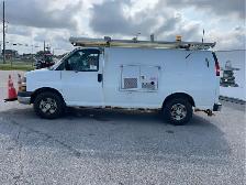 2009 Chevrolet Express - Photo 8