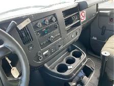 2009 Chevrolet Express - Photo 13