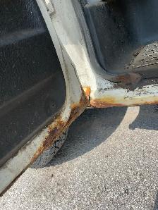 2009 Chevrolet Express - Photo 32