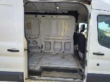 2017 Ford Transit - Photo 24