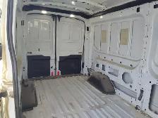 2017 Ford Transit - Photo 25