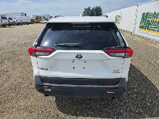 2020 Toyota RAV4 Hybrid - Photo 6