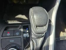 2020 Toyota RAV4 Hybrid - Photo 20
