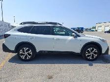 2022 Subaru Outback - Photo 4