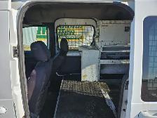 2011 Ford Transit Connect - Photo 12