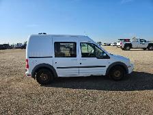 2011 Ford Transit Connect - Photo 25