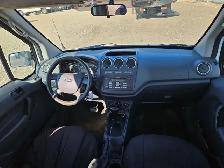 2011 Ford Transit Connect - Photo 32