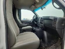 2011 GMC Savana - Photo 22