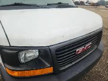 2011 GMC Savana - Photo 31