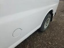 2011 GMC Savana - Photo 36