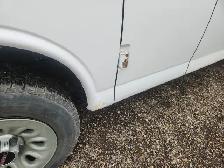 2011 GMC Savana - Photo 40