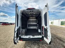 2020 Ford Transit - Photo 16