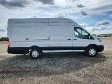 2020 Ford Transit - Photo 19