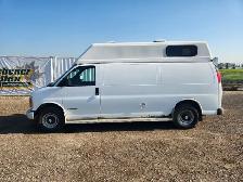 1999 Chevrolet Express - Photo 5