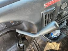 1999 Chevrolet Express - Photo 11