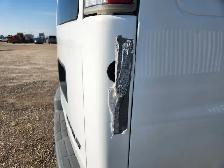 1999 Chevrolet Express - Photo 40