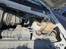 2014 Ford E-Series - Photo 24