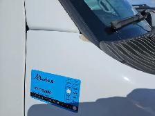2014 Ford E-Series - Photo 37