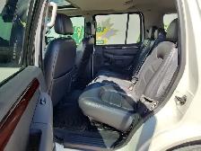 2003 Ford Explorer - Photo 11