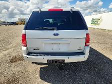2003 Ford Explorer - Photo 17