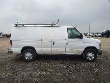 2014 Ford E-Series - Photo 10