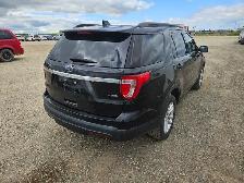 2017 Ford Explorer - Photo 4