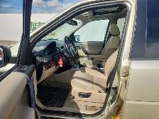 2009 Land Rover LR2 - Photo 9