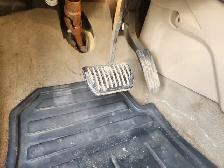 2009 Land Rover LR2 - Photo 16