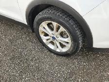 2019 Ford Escape - Photo 16