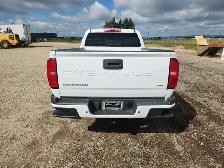 2021 Chevrolet Colorado - Photo 4