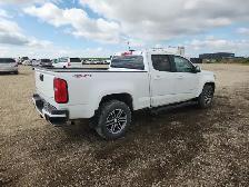 2021 Chevrolet Colorado - Photo 5