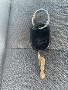 2011 Ford E-Series - Photo 20
