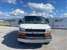 2014 Chevrolet Express - Photo 2