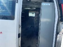 2014 Chevrolet Express - Photo 16