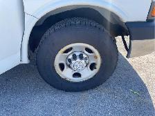 2014 Chevrolet Express - Photo 18