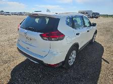 2017 Nissan Rogue - Photo 4