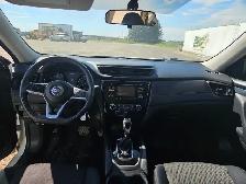 2017 Nissan Rogue - Photo 16