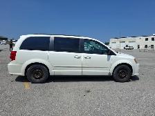2011 Dodge Grand Caravan - Photo 4
