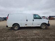 2004 GMC Savana - Photo 7
