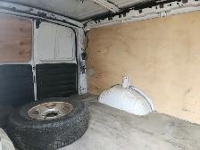 2004 GMC Savana - Photo 16