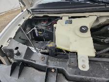 2004 GMC Savana - Photo 23