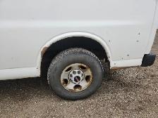 2004 GMC Savana - Photo 29